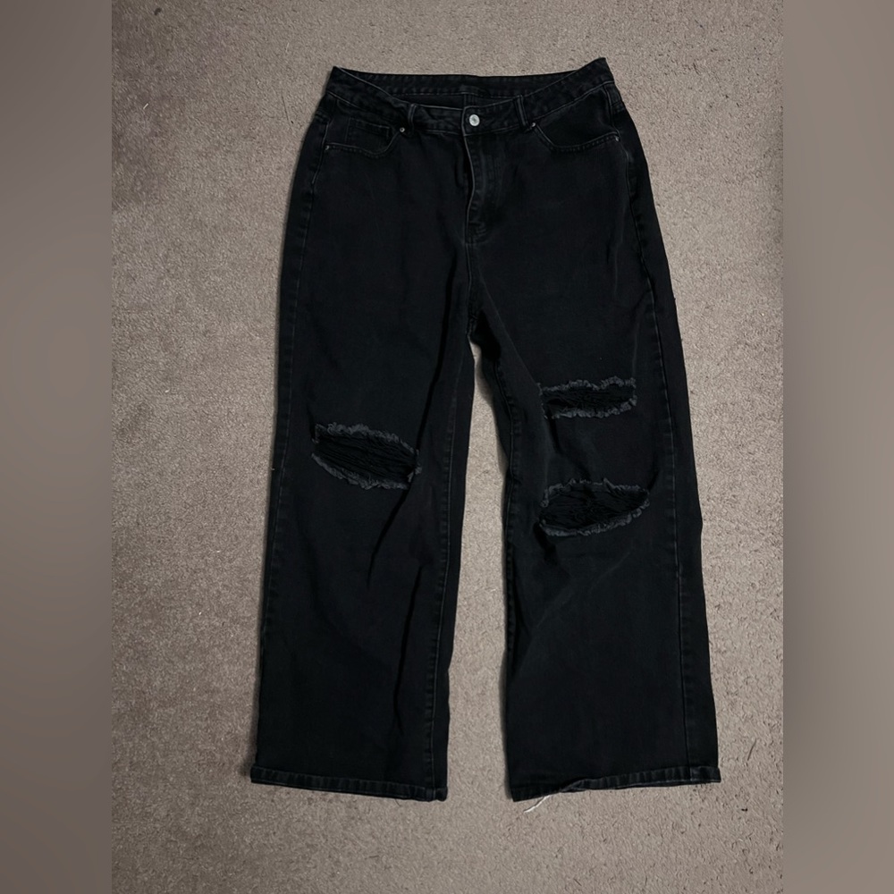 Shein Curve relaxed fit black jeans with holes in front Size 1XL
